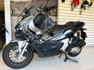 HONDA ADV150 (2)