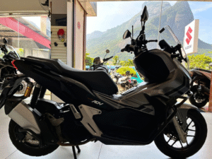 HONDA ADV150 (4)