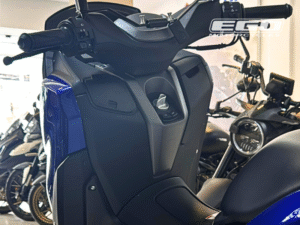 YAMAHA NMAX AZUL (6)
