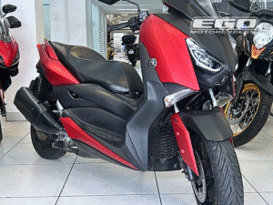 yamaha xmax 250 vermelha (6)
