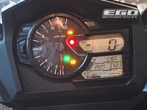 VSTROM 650 (7)