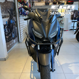 YAMAHA XMAX (3)