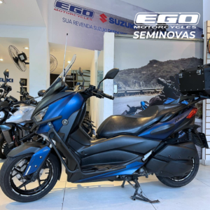 YAMAHA XMAX (4)
