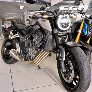 CB 650 R (1)
