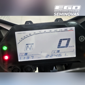 YAMAHA YZF R3 (5)