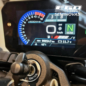GSX 8S (6)